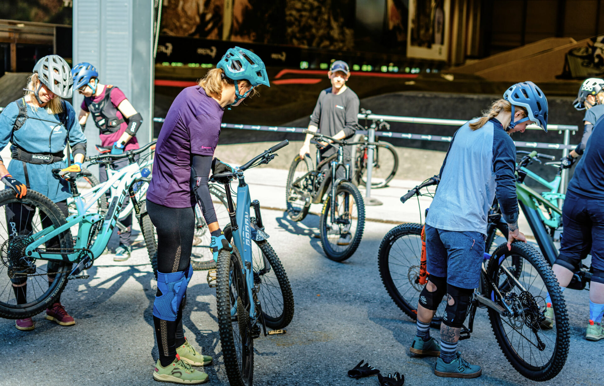 Mountainbiker bei einer Tour im AREA 47 Bike Camp im Ötztal.